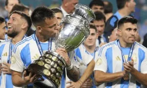 FIFA bị công kích vì phớt lờ Lautaro ở giải The Best