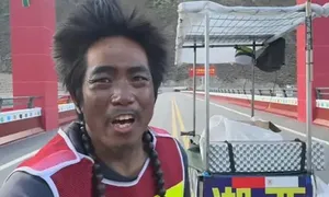 Chàng trai biến thành 'ông lão' sau 5 tháng đi phượt Chàng trai biến thành 'ông lão' sau 5 tháng đi phượt